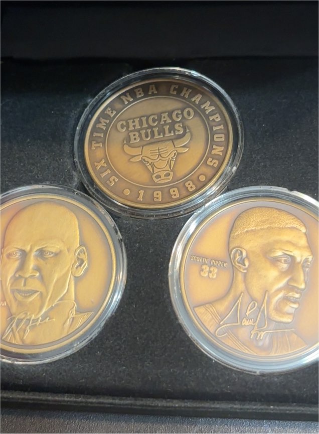 1998 Highland Mint Chicago Bulls Six Time NBA Champions 3 Coin Set Michael Jordan Scottie Pippen — front