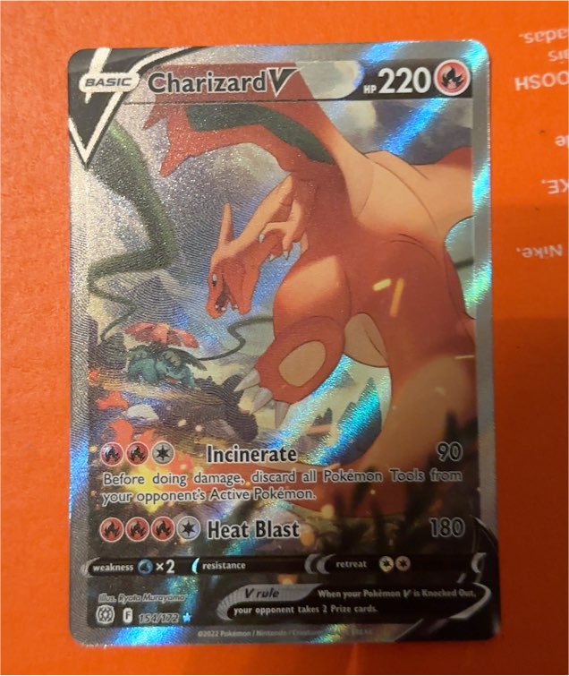 2022 Pokémon TCG Brilliant Stars #154 Charizard V — front