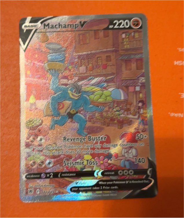 2022 Pokémon TCG Astral Radiance #172 Machamp V — front