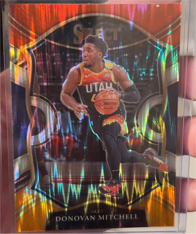 2020-21 Panini Select #27 Donovan Mitchell — front
