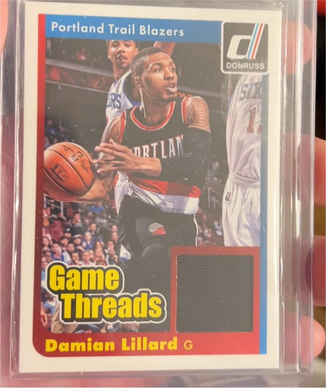 2014-15 Donruss #20 Damian Lillard Game Threads — front