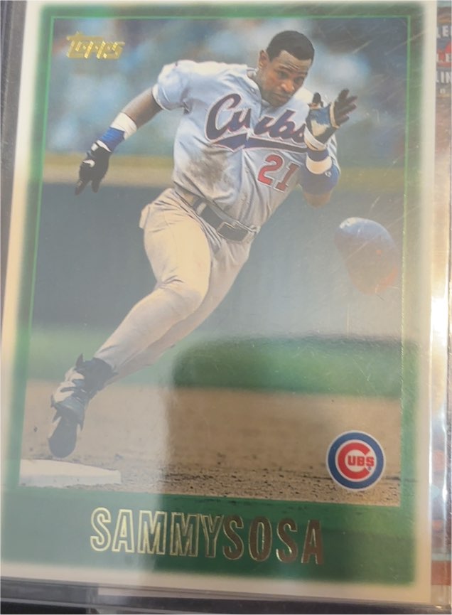 1997 Topps #305 Sammy Sosa — front