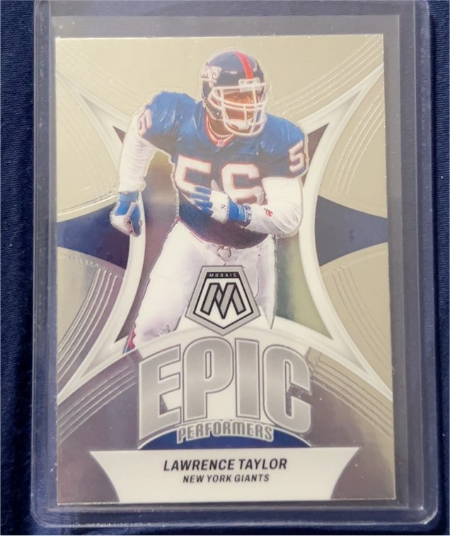 2024 Panini Mosaic Epic Performers #EP-LT Lawrence Taylor — front