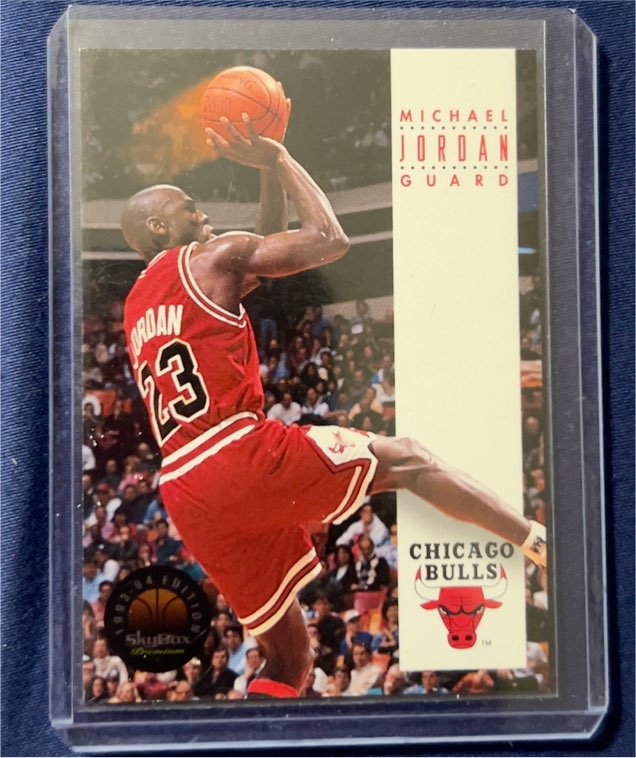 1993-94 SkyBox Premium #45 Michael Jordan — front