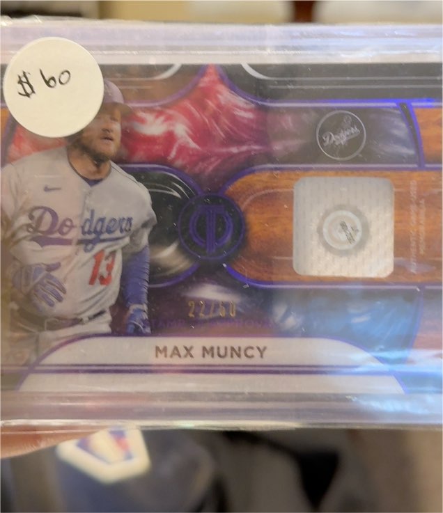 2022 Topps Tribute Stamp of Approval #SOA-MM Max Muncy — front