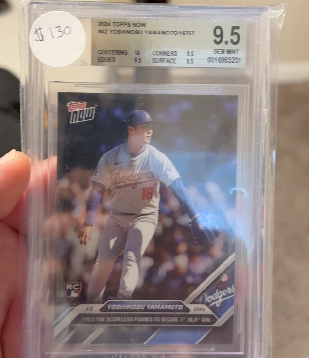 2024 Topps Now #42 Yoshinobu Yamamoto — front