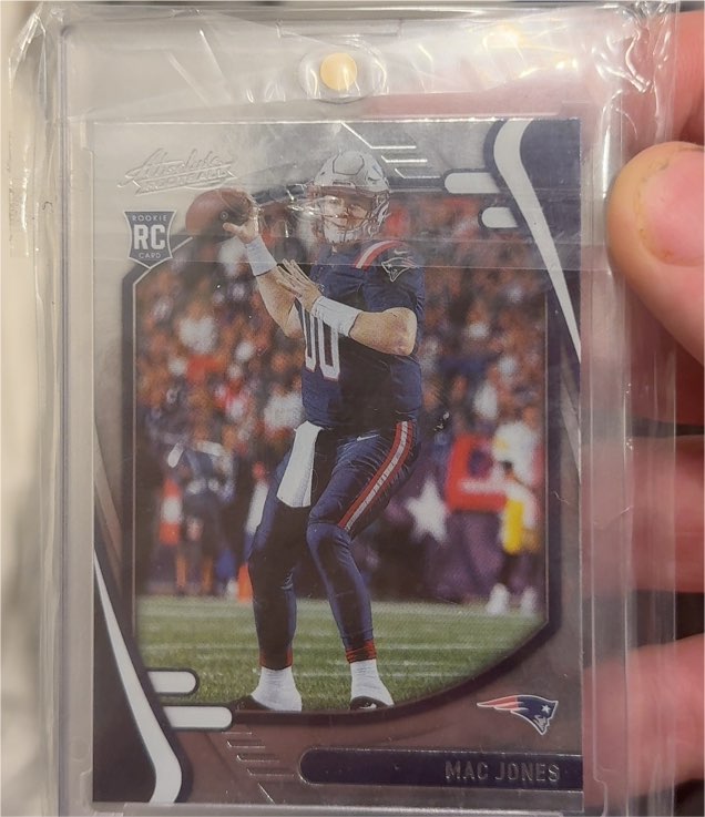 2021 Panini Absolute #109 Mac Jones — front