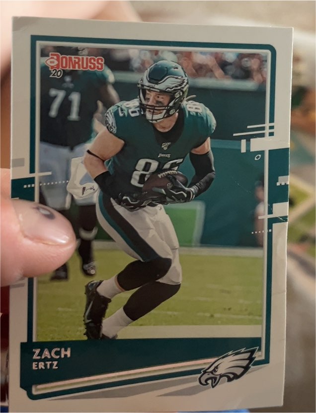 2020 Donruss #208 Zach Ertz — front