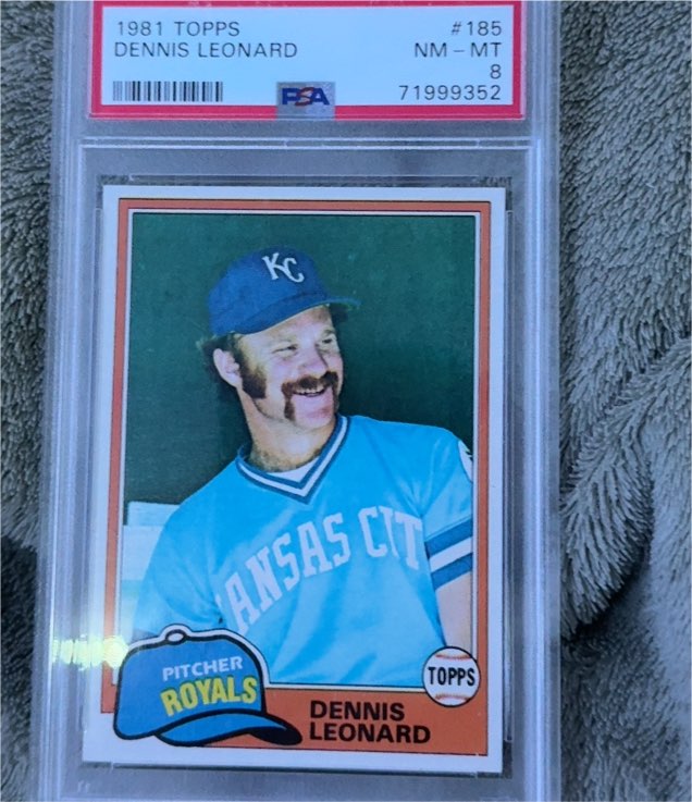 1981 Topps #185 Dennis Leonard — front