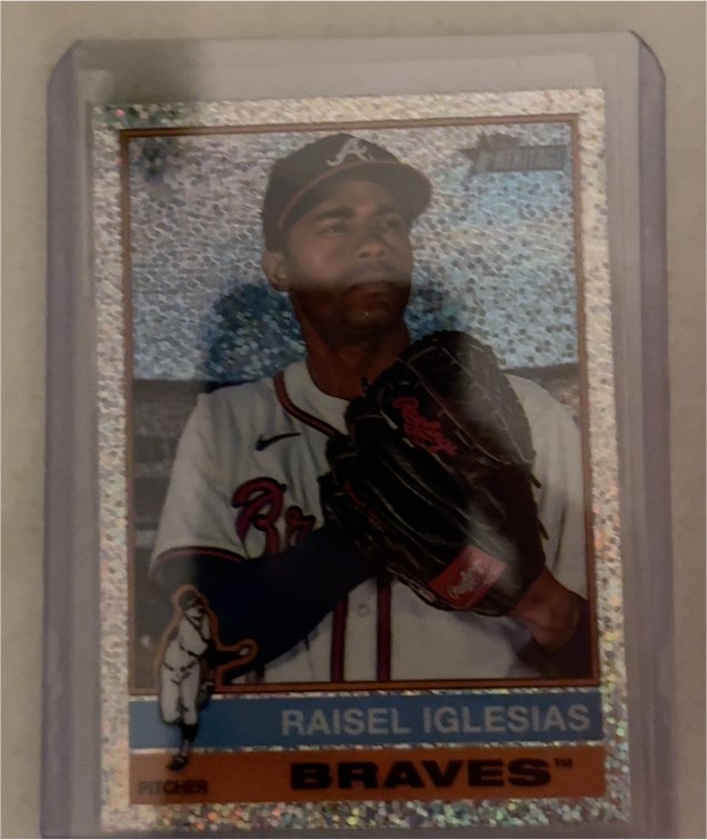 2025 Topps Heritage Chrome #284 Raisel Iglesias — front