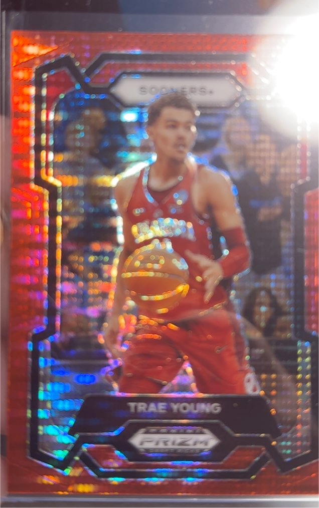 2020 Panini Prizm Trae Young — front