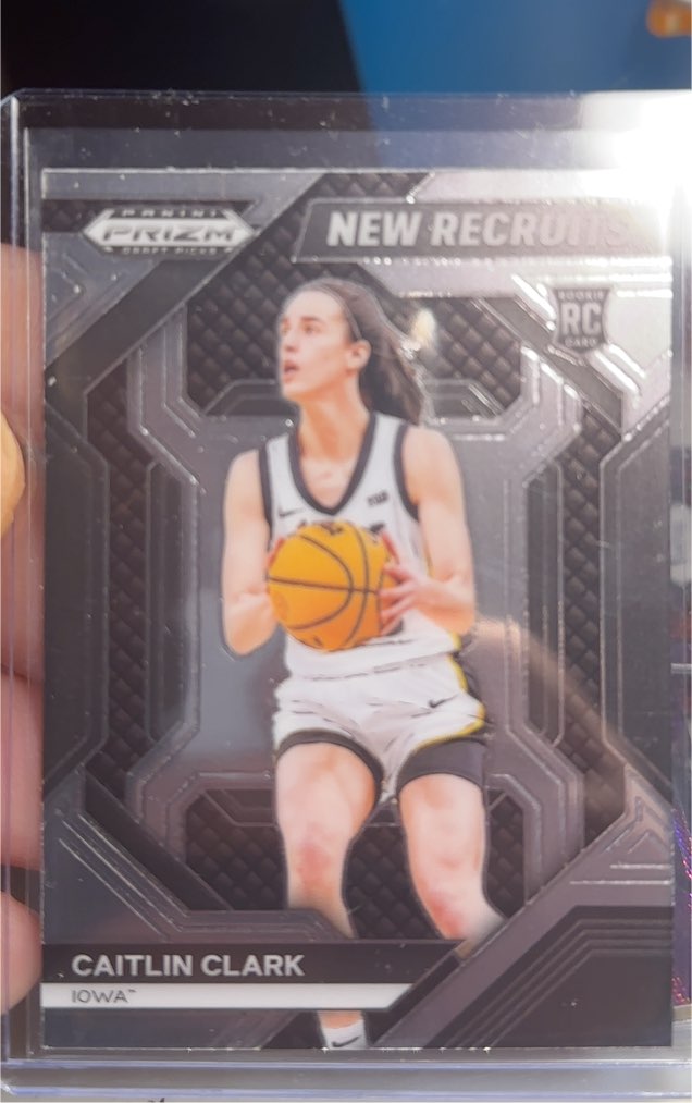 2024 Panini Prizm Draft Picks #14 Caitlin Clark New Recruits — front