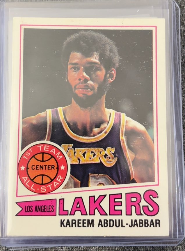 1977-78 Topps #1 Kareem Abdul-Jabbar — front