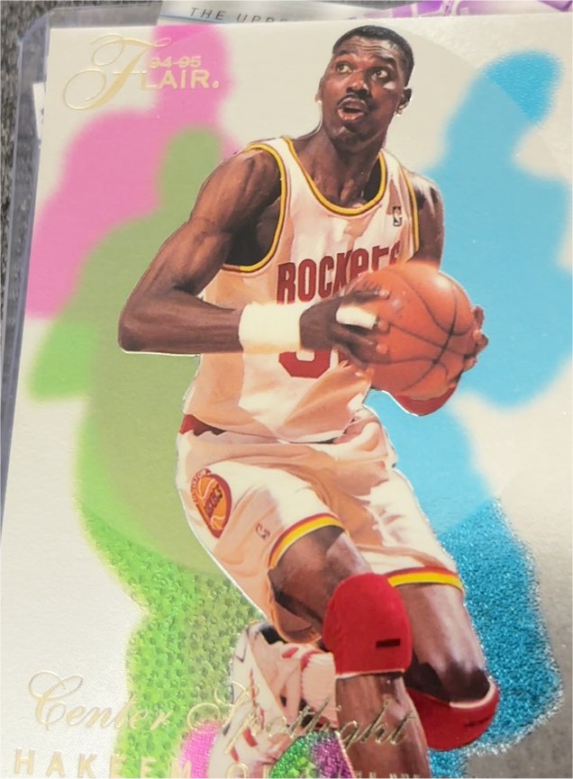 1994-95 Flair Center Spotlight #3 Hakeem Olajuwon — front