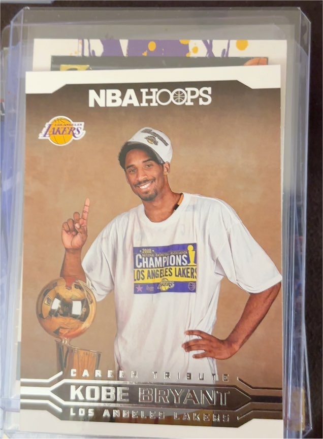 2017-18 Panini NBA Hoops #294 Kobe Bryant Career Tribute — front