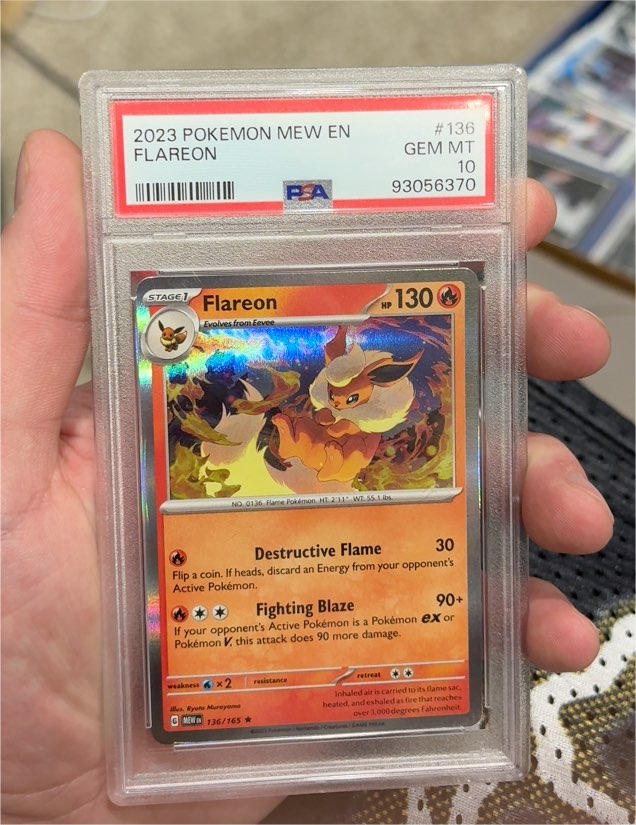 2023 Pokémon Mew EN #136 Flareon — front