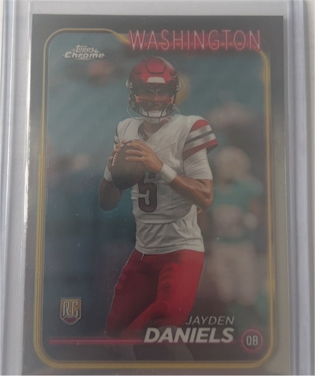 2024 Topps Chrome #201 Jayden Daniels — front