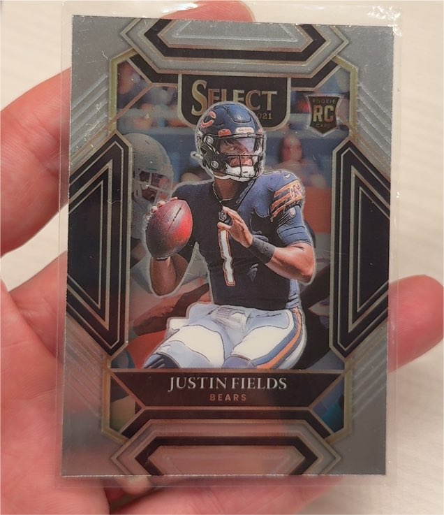 2021 Panini Select #250 Justin Fields — front