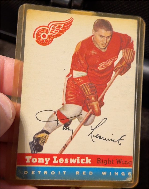 1954 Topps #45 Tony Leswick — front