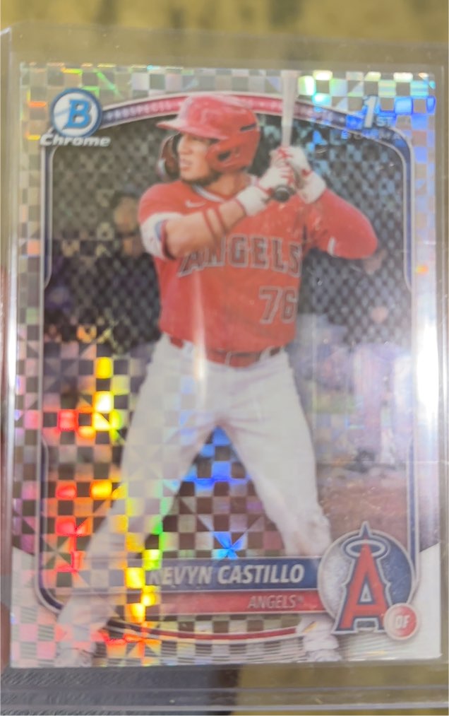 2025 Bowman Chrome Prospects #BCP-82 Kevyn Castillo — front