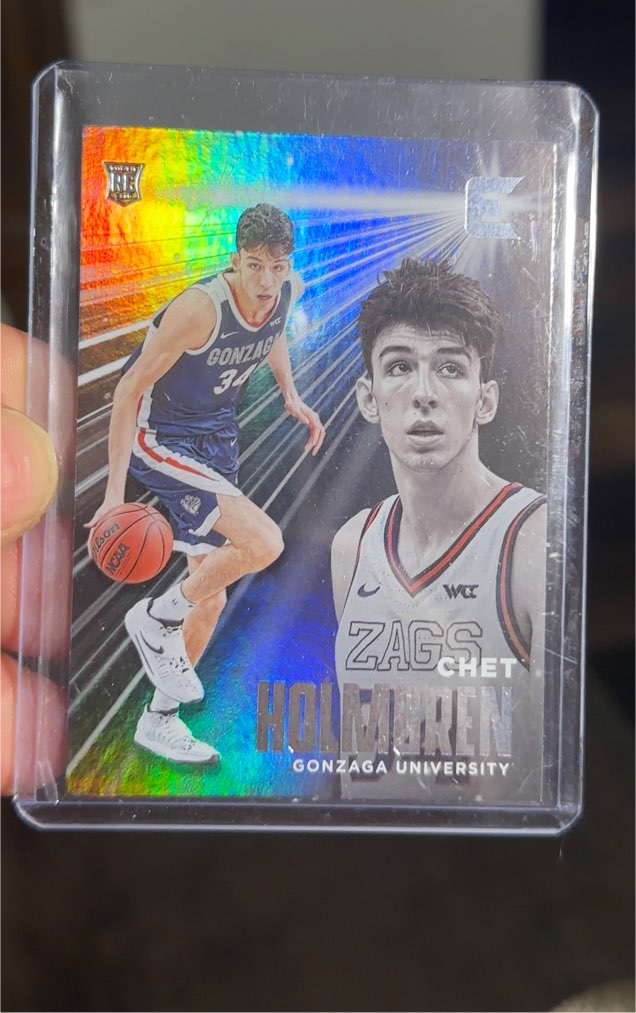 2022 Panini Chronicles Draft Picks Essentials #1 Chet Holmgren Rookie — front