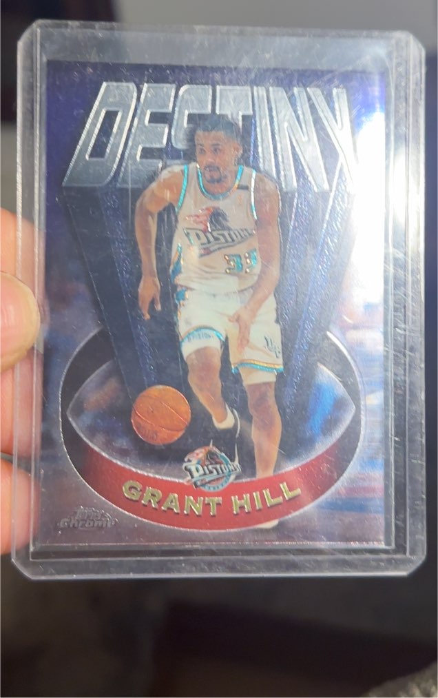 1998 Topps Chrome Destiny #D1 Grant Hill — front