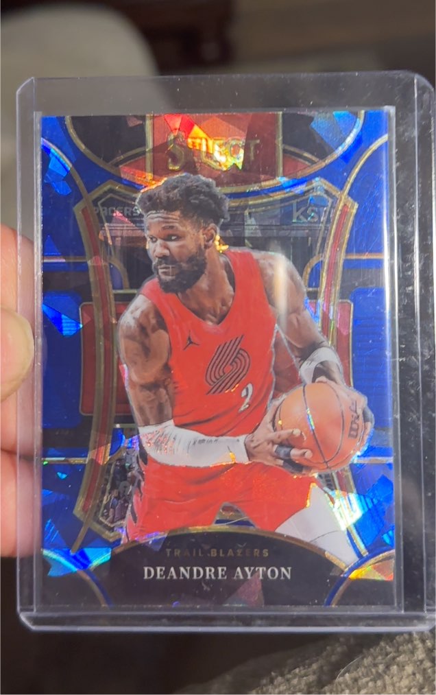 2023-24 Panini Select #390 Deandre Ayton — front