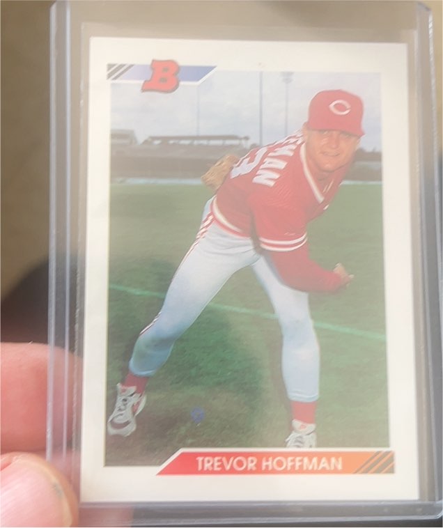 1992 Bowman #11 Trevor Hoffman — front
