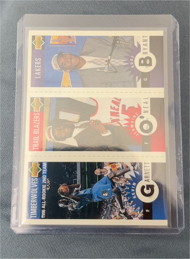 1996-97 Upper Deck Collector's Choice Mini #M129 Kobe Bryant — front