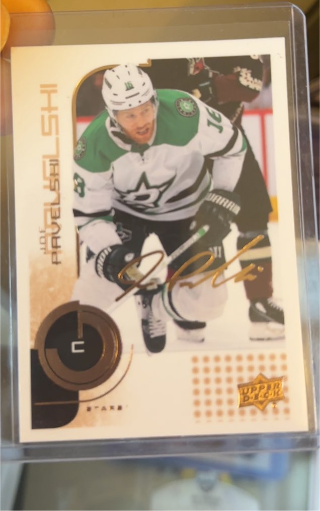 2022-23 Upper Deck MVP 20th Anniversary #59 Joe Pavelski — front