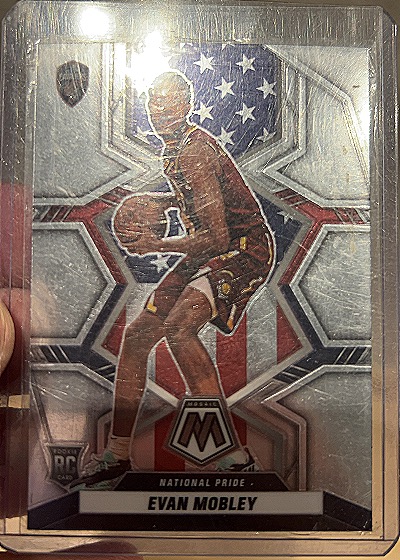 2021-22 Panini Mosaic #258 Evan Mobley — front