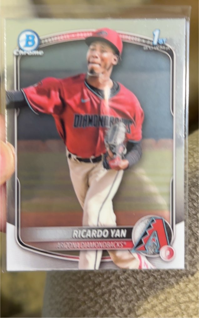 2025 Bowman Chrome Prospects #BCP-31 Ricardo Yan — front
