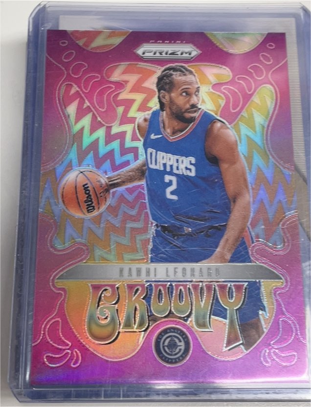 2024-25 Panini Prizm #18 Kawhi Leonard Groovy — front