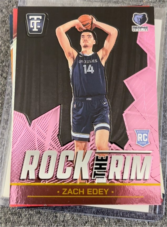 2024-25 Panini Totally Certified #1 Zach Edey Rock the Rim — front