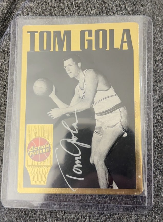 1994 Action Packed Hall of Fame Basketball #31 Tom Gola — front