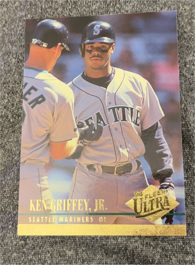 1994 Fleer Ultra #120 Ken Griffey Jr. — front