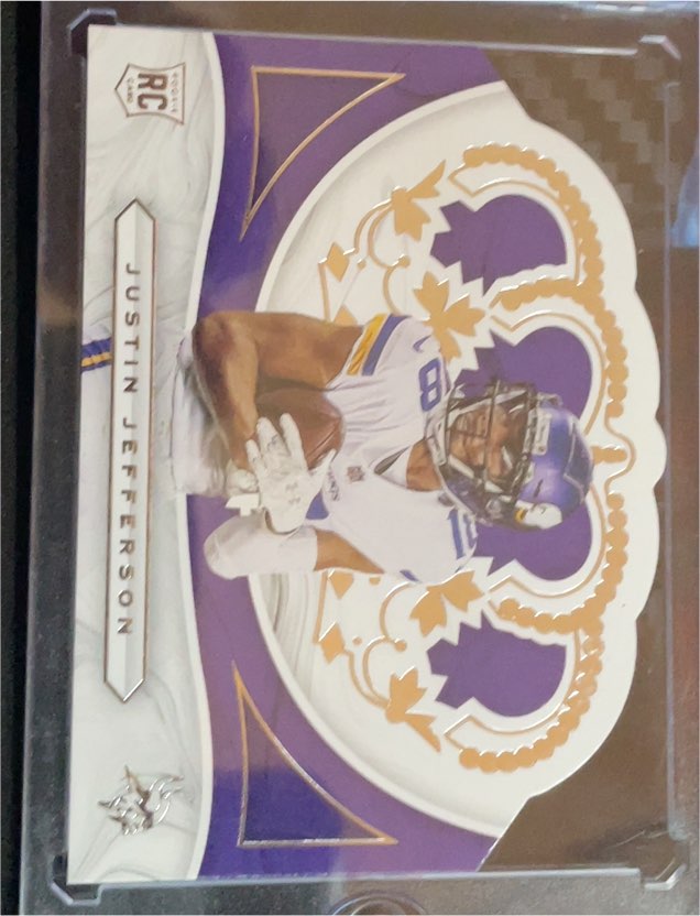 2020 Panini Chronicles Crown Royale #CR-18 Justin Jefferson — front