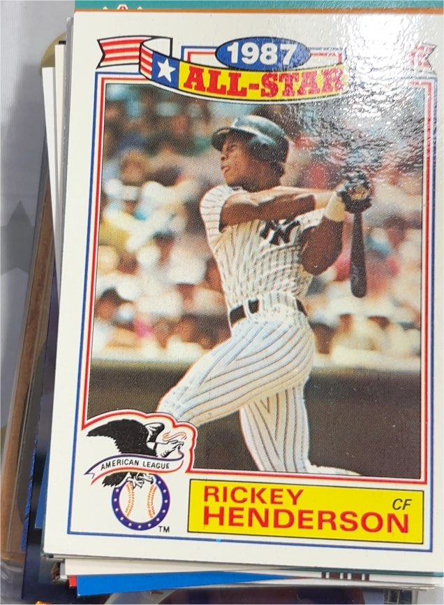 1987 Topps #18 Rickey Henderson — front
