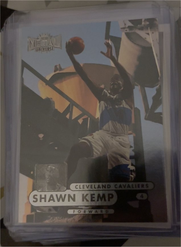 1997-98 Metal Universe Championship #78 Shawn Kemp — front