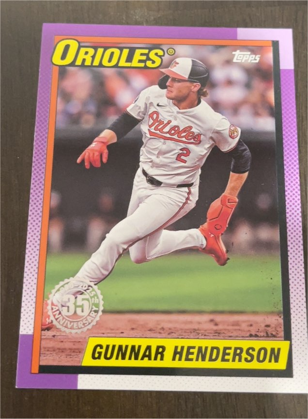 2025 Topps Series 1 35th Anniversary #T90-32 Gunnar Henderson — front