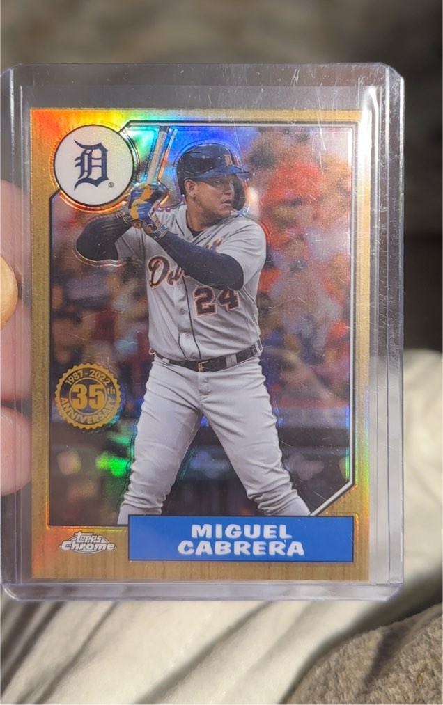 2022 Topps Chrome 1987 #87BC-3 Miguel Cabrera — front