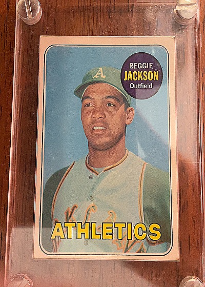 1969 Topps #260 Reggie Jackson — front