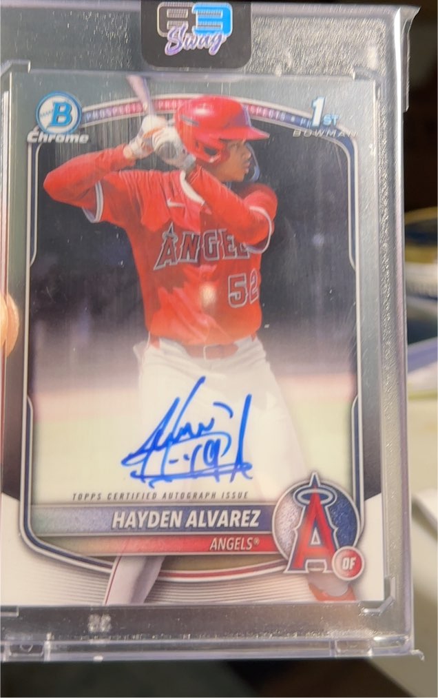 2025 Bowman Chrome #CPA-HA Hayden Alvarez — front