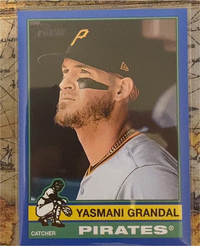 2025 Topps Heritage #303 Yasmani Grandal — front
