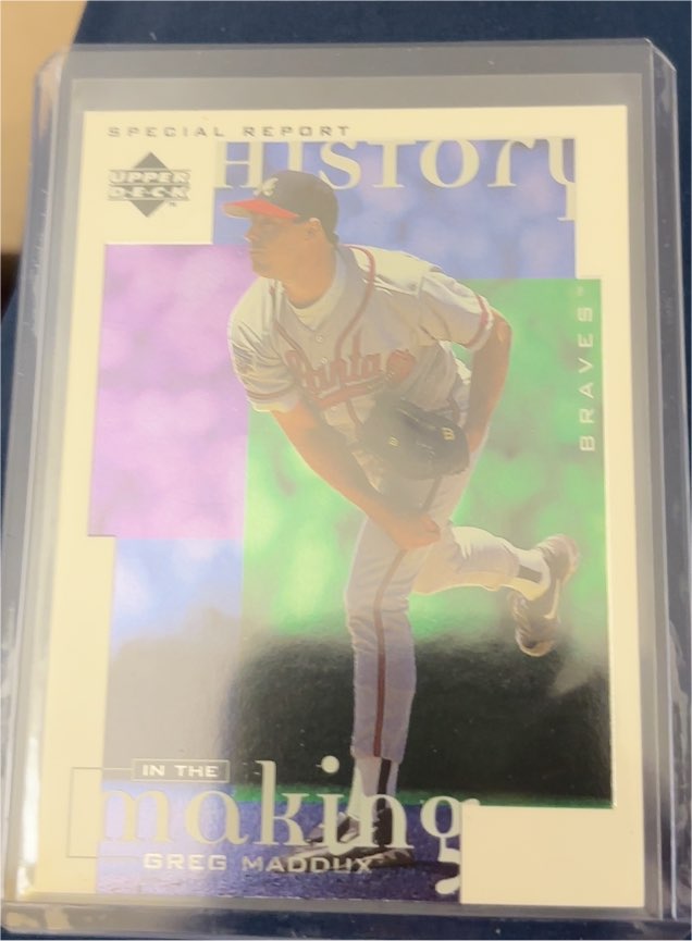 1998 Upper Deck #5 Greg Maddux — front