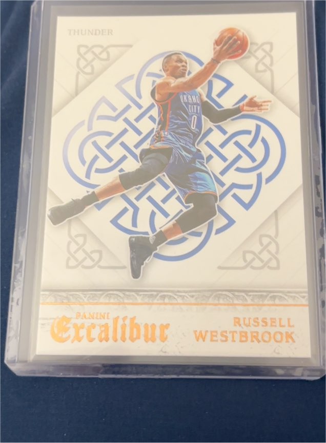 2015-16 Panini Excalibur Russell Westbrook — front
