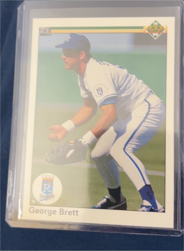 1990 Upper Deck #124 George Brett — front