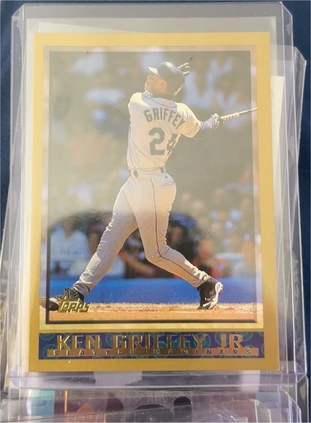 1998 Topps #321 Ken Griffey Jr. — front