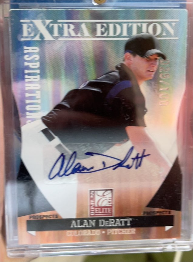 2011 Donruss Elite Extra Edition #166 Alan DeRatt — front