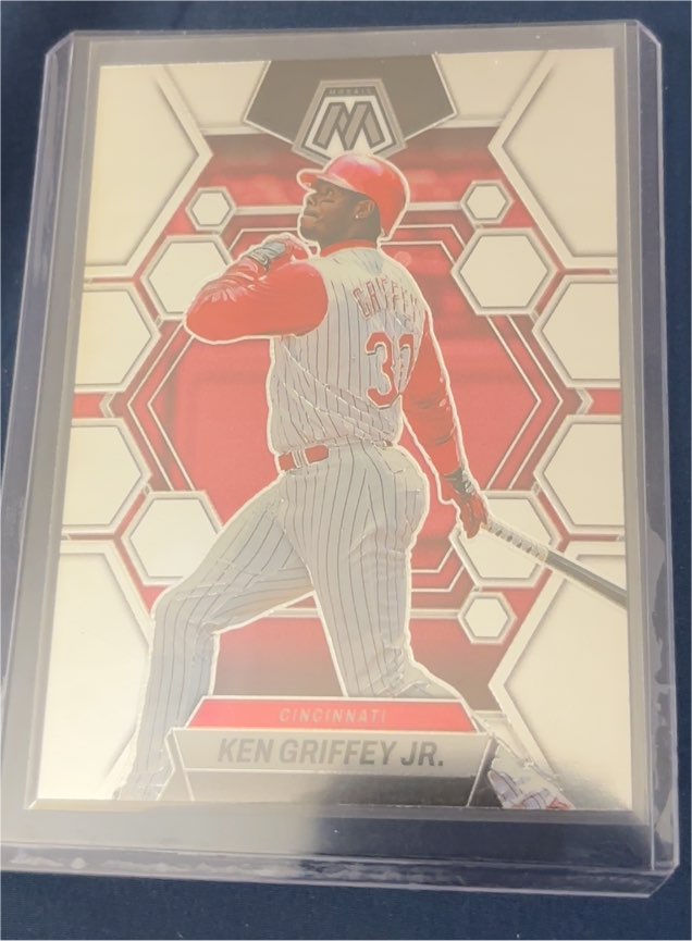 2023 Panini Mosaic #37 Ken Griffey Jr. — front
